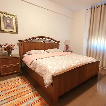 Star Apartment Tirana Exterior photo